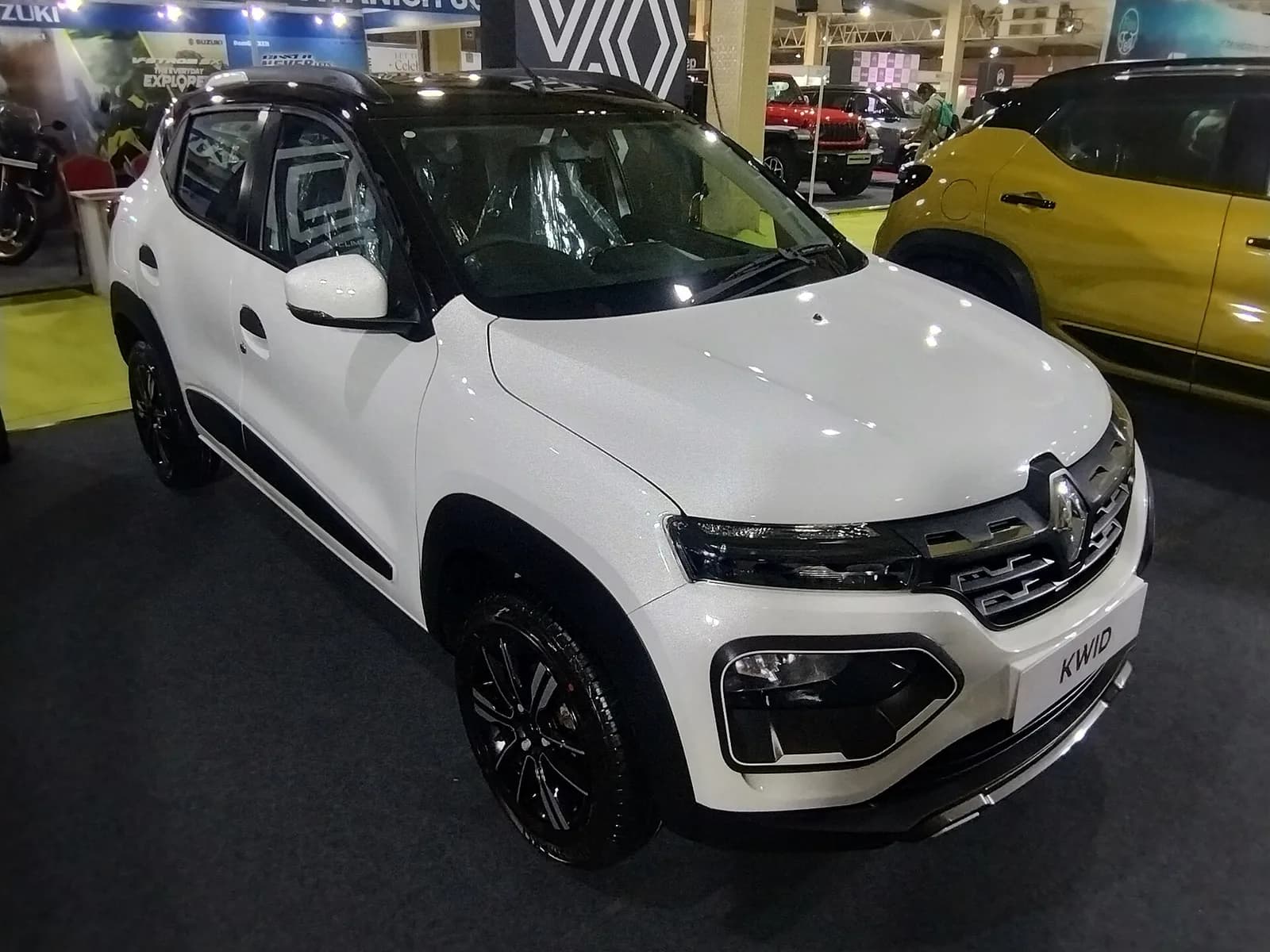 Renault Kwid E-Tech Intens 2025